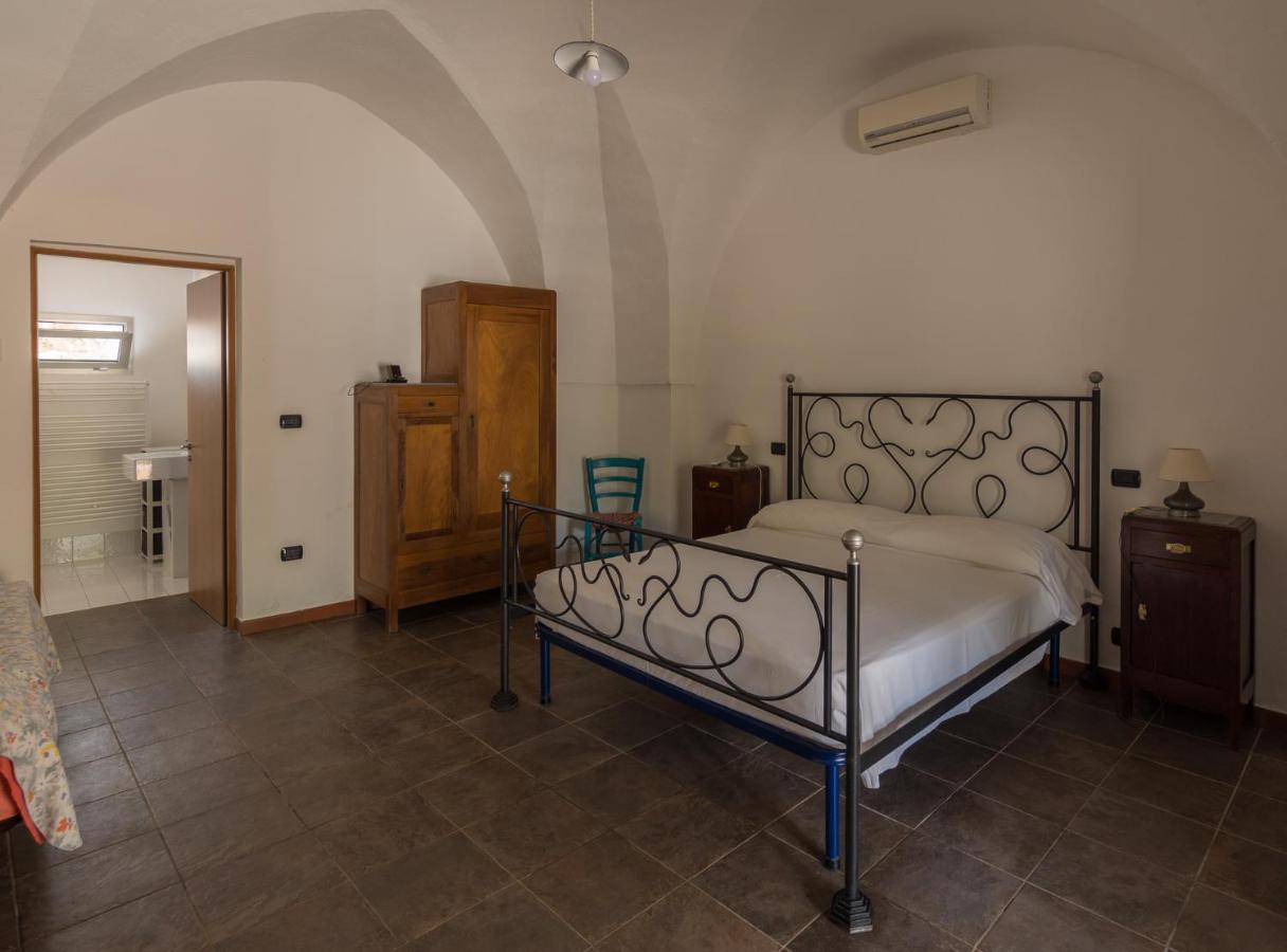 Cottage A 5 Minuti Dal Mare Nardo Exterior photo